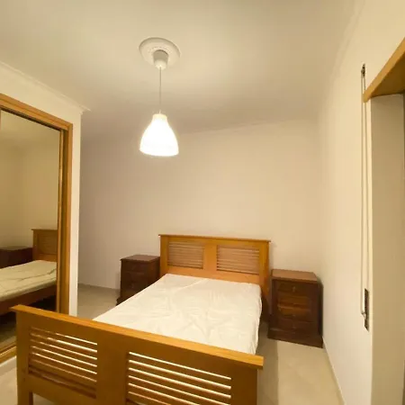 Apartman T2 To 8 Min Of Da Rocha *
